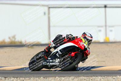 media/Jan-16-2022-CVMA (Sun) [[7f3d92989d]]/Race 3 Amateur Supersport Middleweight/